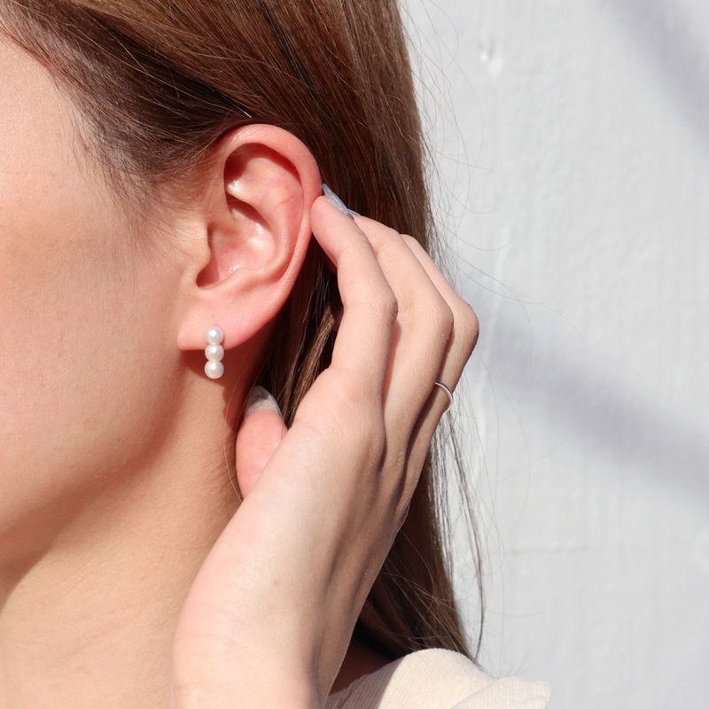 أقراط اللؤلؤ الثلاثية - لؤلؤة أكويا الصغيرة 5.0-5.5 مم