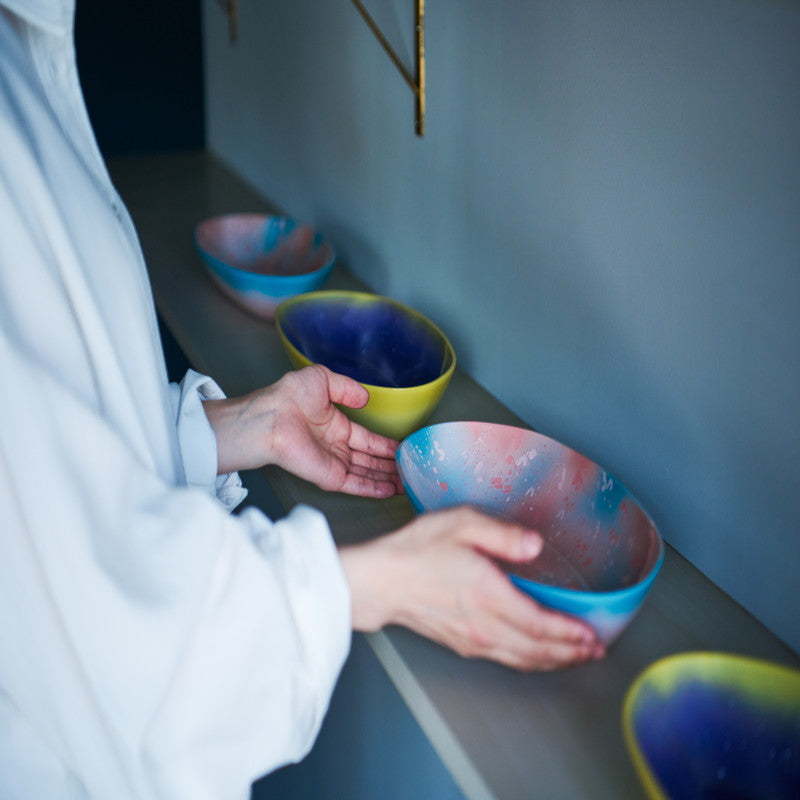 طبق تقديم - على شكل قارب