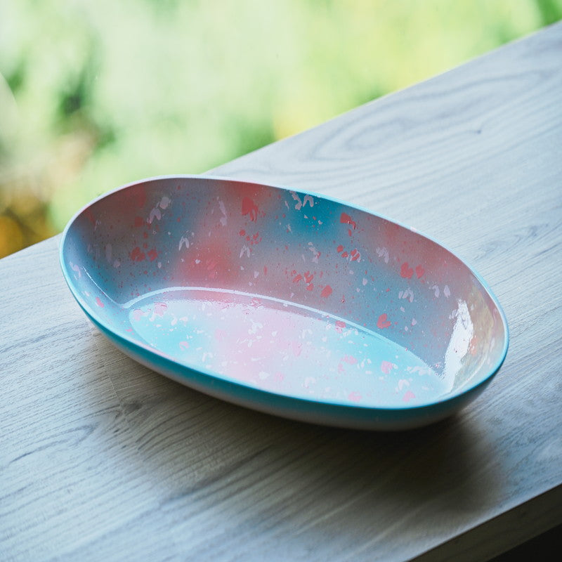 طبق تقديم - على شكل قارب