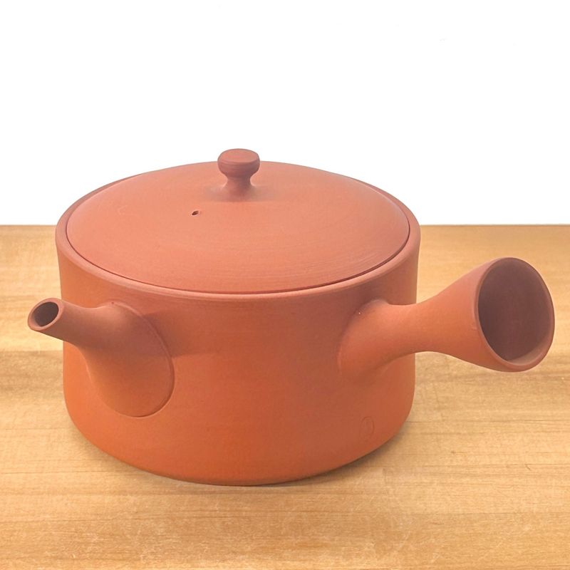 إبريق شاي - جيوكو، شكل مستقيم، سادة