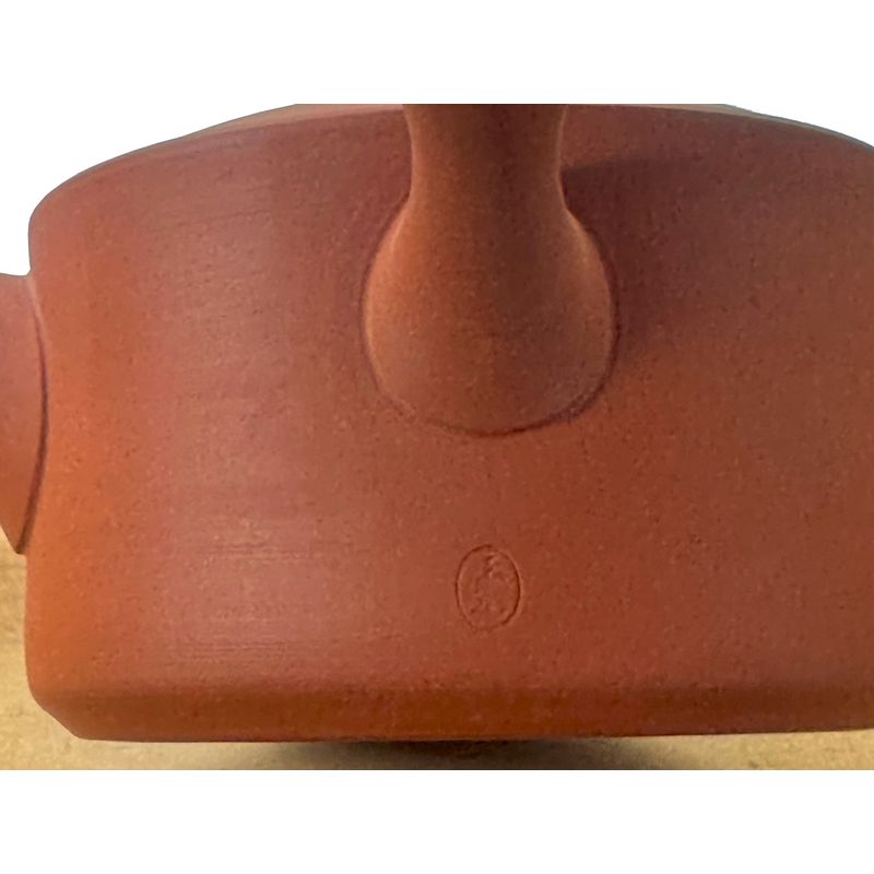 إبريق شاي - جيوكو، شكل مستقيم، سادة