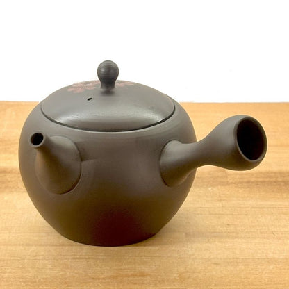 إبريق شاي - جيوكو، طين بني، شكل دائري صغير، زهرة حمراء