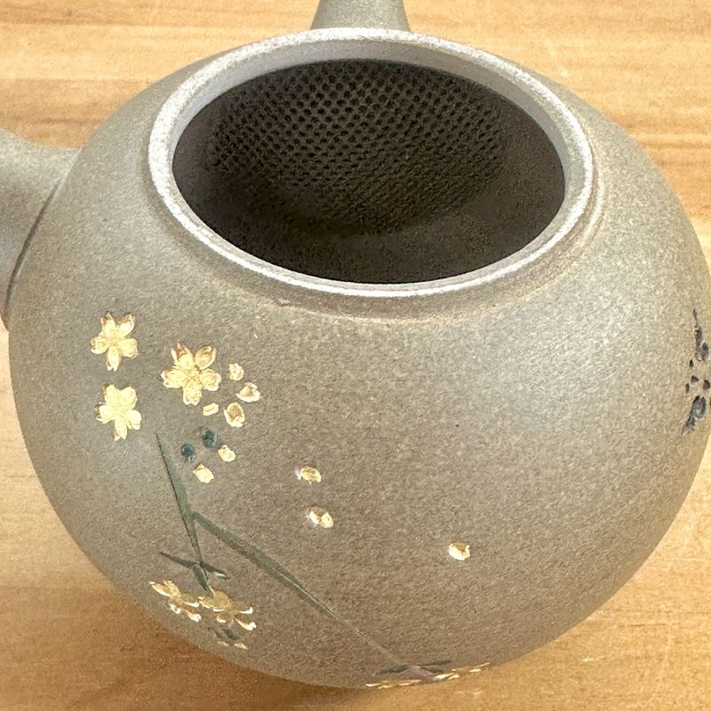 Teapot - SEIHO Unglazed Stoneware Round Inro-Lid Butterfly Sakura