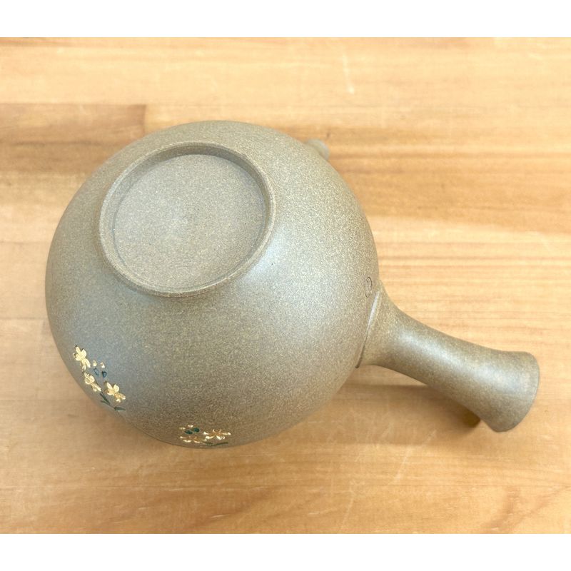 Teapot - SEIHO Unglazed Stoneware Round Inro-Lid Butterfly Sakura