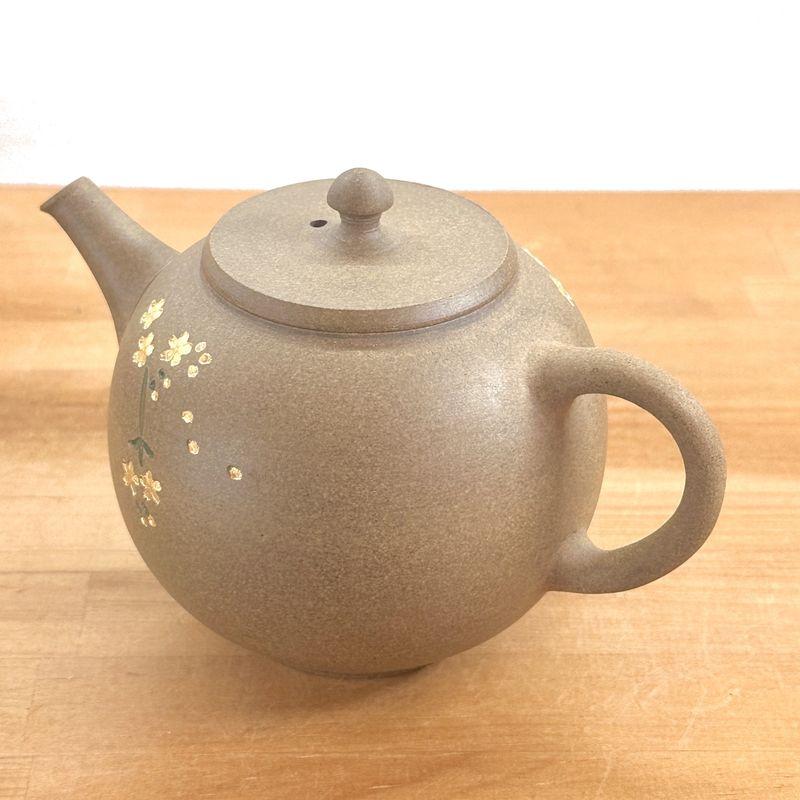 Teapot - SEIHO Unglazed Stoneware Round Inro-Lid Butterfly Sakura Rear Handle