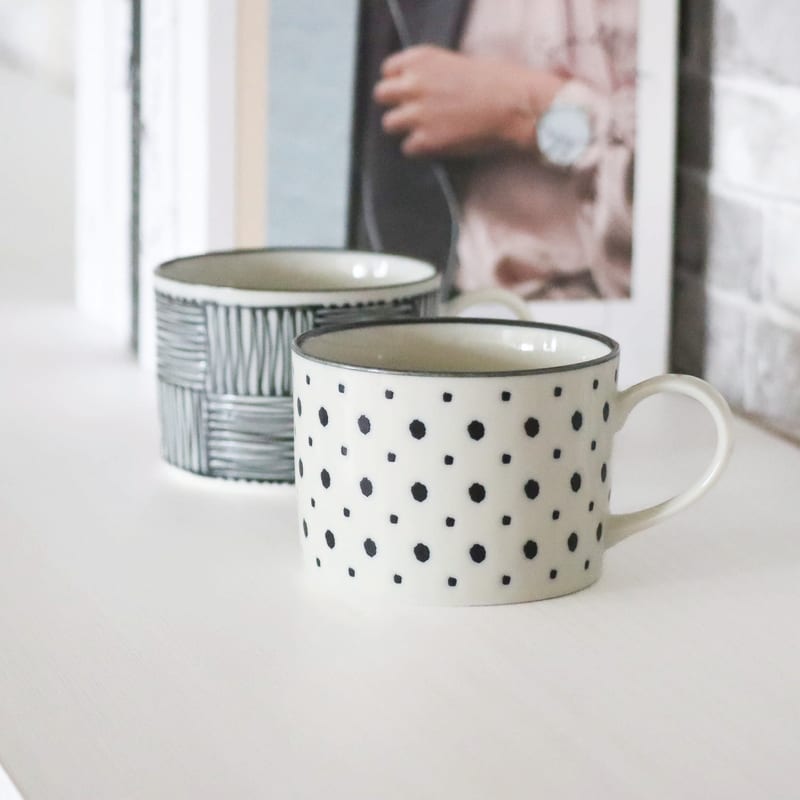 Pair Coffee Cup and Saucer - Ichimatsu/Mame-shibori