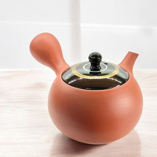 Teapot - Red Small Round Black Gold Line