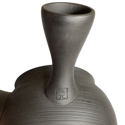 Teapot - GYOKKO Black Kiln-Change Fukuro Shape Engraved Lines