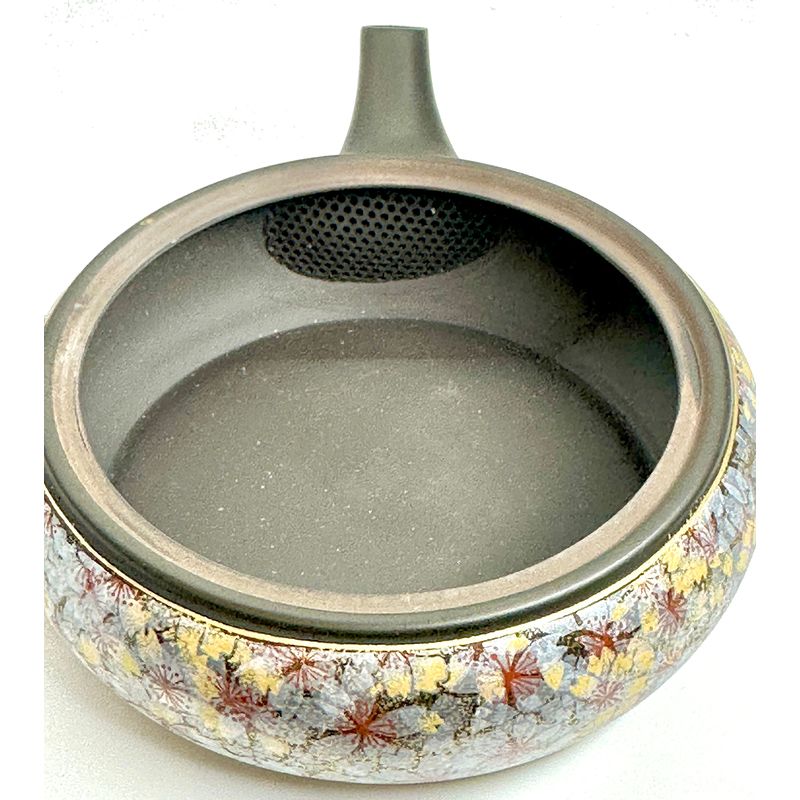 Teapot - Sekiryu Flat Shape Gold Sakura Carving