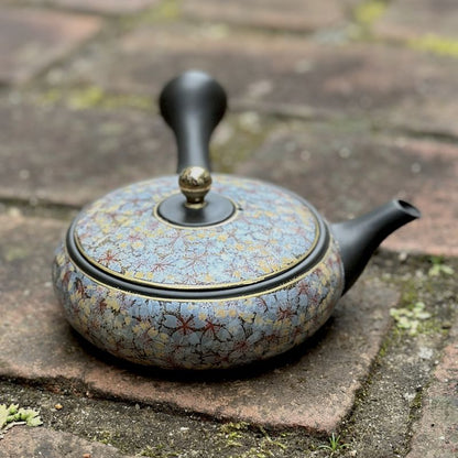 Teapot - Sekiryu Flat Shape Gold Sakura Carving