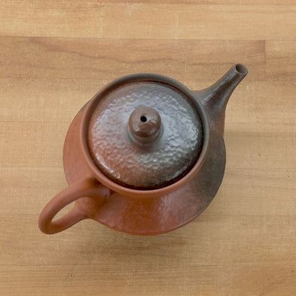 Teapot - YOSHIKI Red Clay Inro Lid Pearl Shaped Tataki Texture Rear Handle
