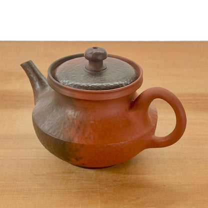 Teapot - YOSHIKI Red Clay Inro Lid Pearl Shaped Tataki Texture Rear Handle