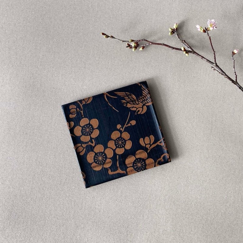 Small Square Plate - UME NI SUZUME Plum & Sparrow