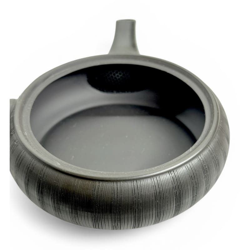 Teapot - Sekiryu Black Kiln-Fired Comb Pattern Ceramesh