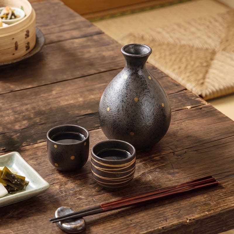 Sake Cup Set (6 pieces) - Gold Accent