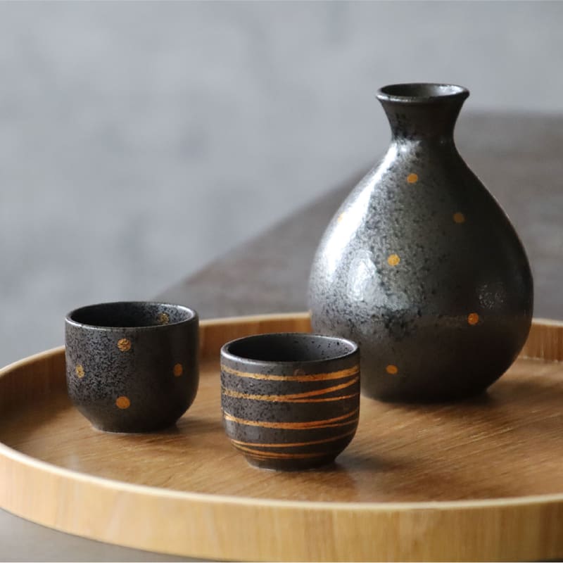 Sake Cup Set (6 pieces) - Gold Accent