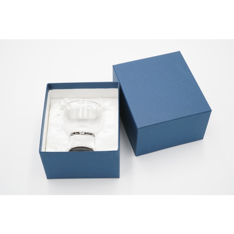 Sake Cup - Red Fuji & Mother of Pearl Black