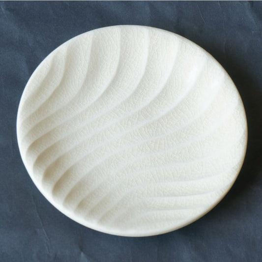 Small Plate - Wave-patterned White