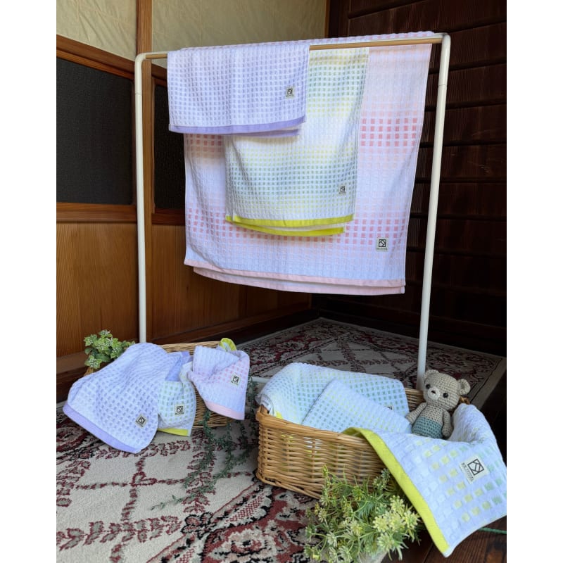 Bath Towel - Gradation Waffle