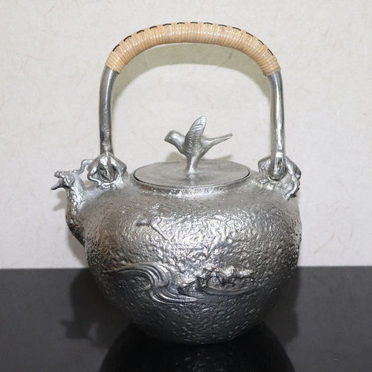 Pure Tin Teapot - Wave & Plovers Pattern with Animal Spout