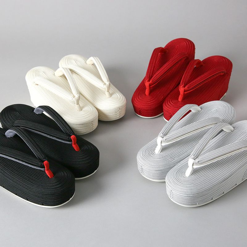 Sandals - Cord Embroidery