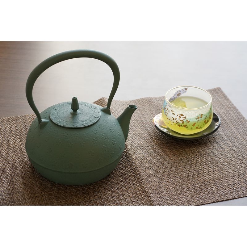 Trivet - Cast Iron Sakura (Size Large)